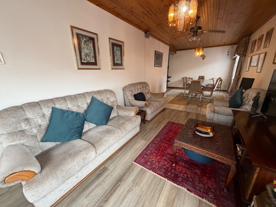 3 Bedroom Property for Sale in Braelyn Eastern Cape